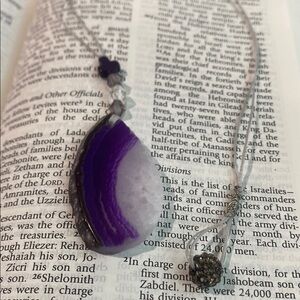 Elegant Purple Pendant bookmark